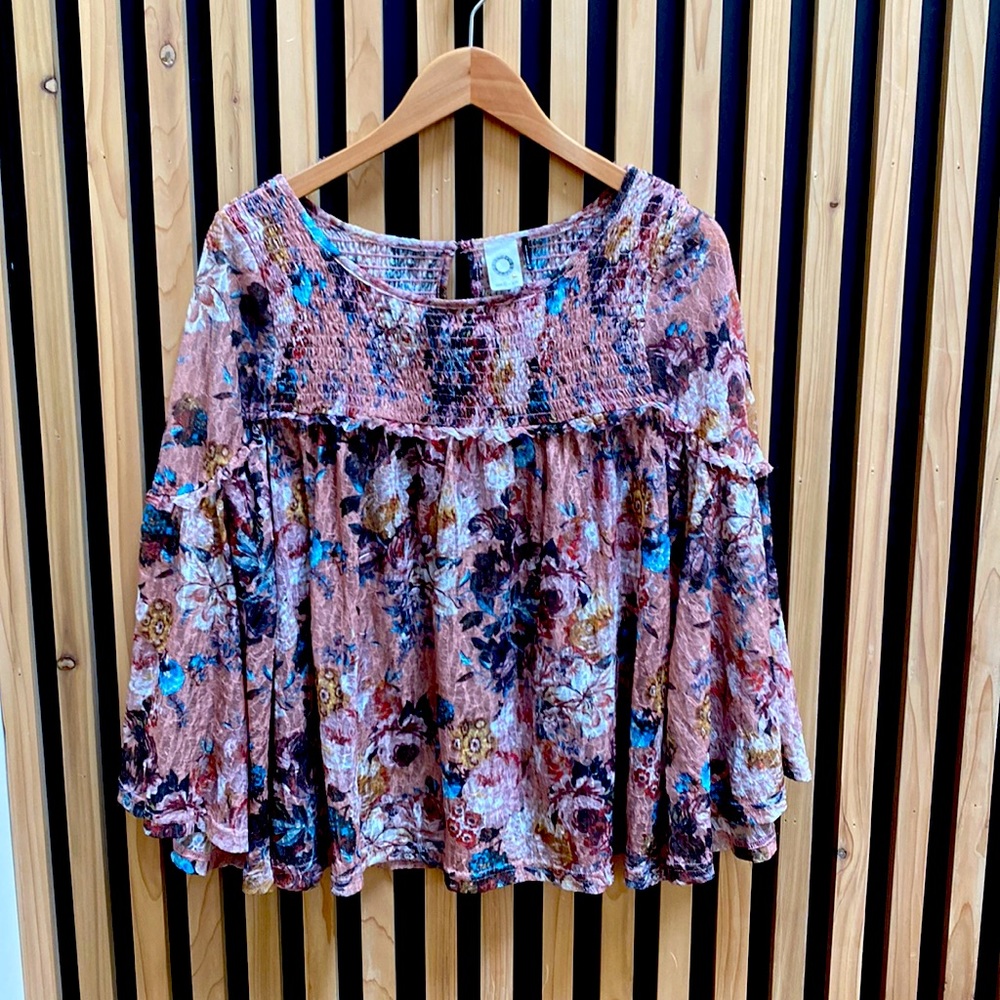 AKEMI + KIN Floral Top